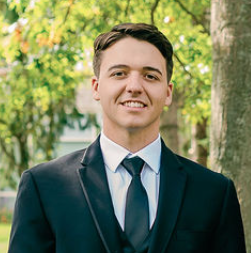 Headshot of Kamren Davis